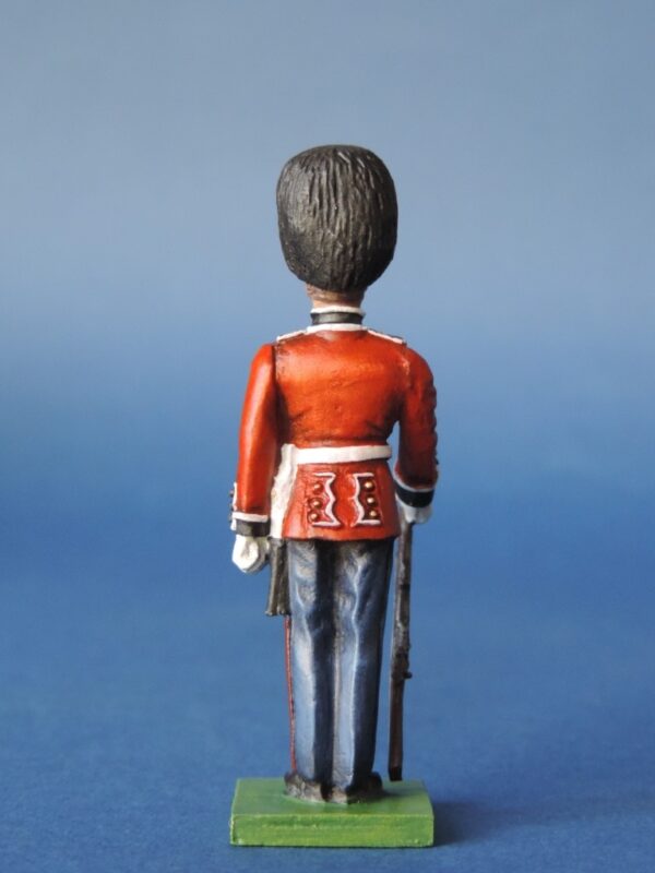 54mm Metal Cast Toy Soldier. Scots Guards Rifle To Ground